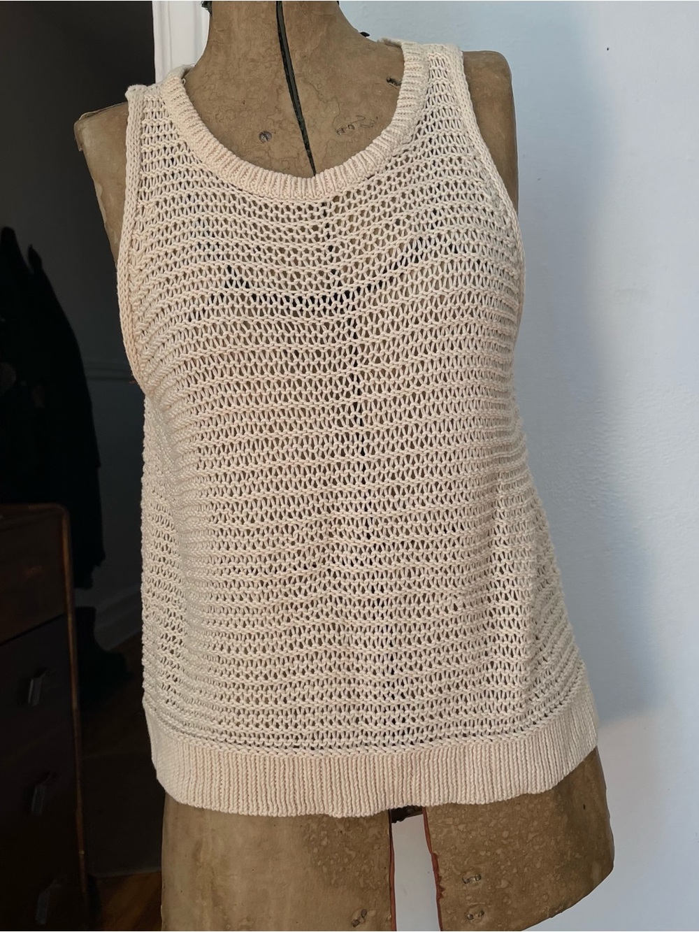 100% cotton Beige Open-Knit Sleeveless Tank Top